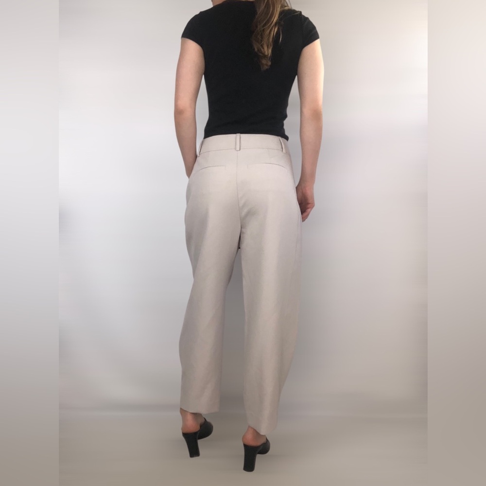 NWT Abercrombie and Fitch Taper Trouser Pant Pleated Size 28 Short - Picture 3 of 6